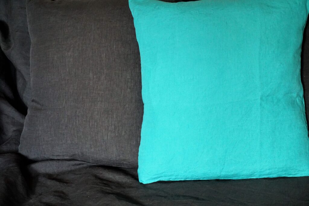 Lin lavé anthracite et turquoise