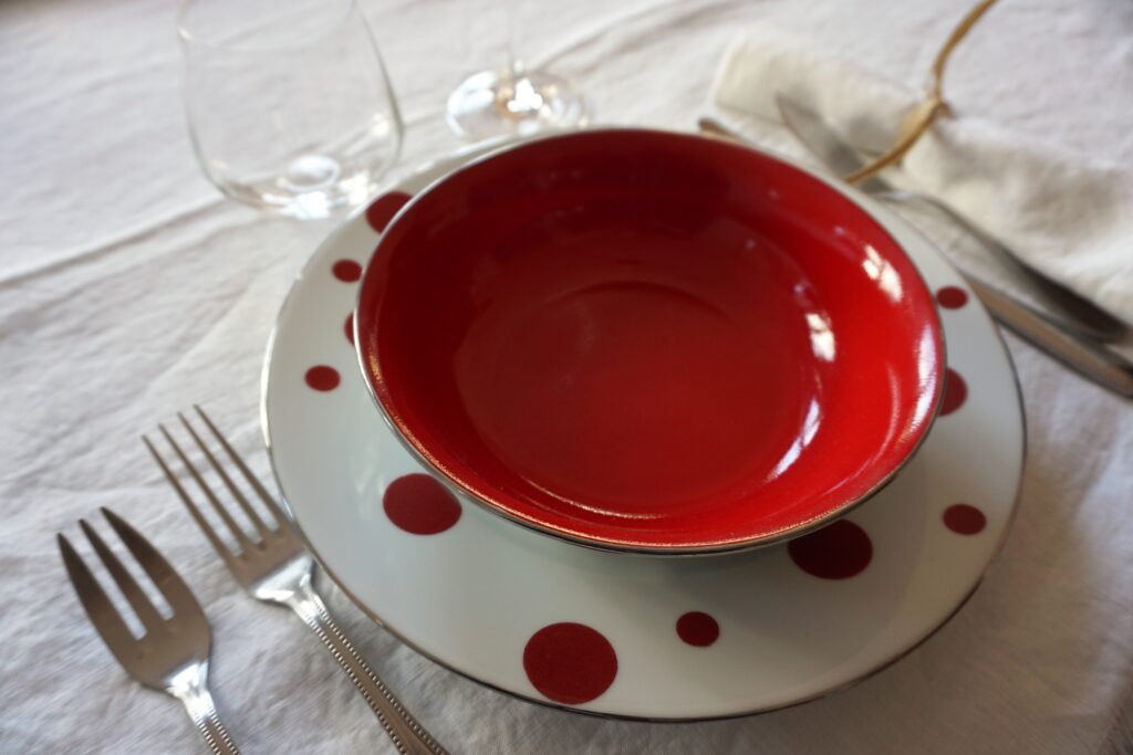 Table de Noël en rouge et blanc