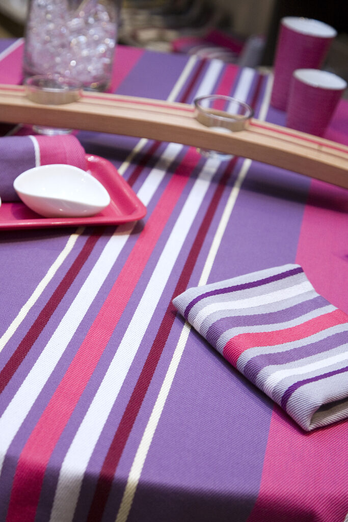 Nappe Basque Peyo Fushia