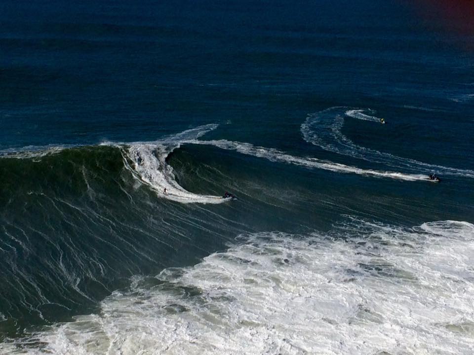Nazaré surf 5